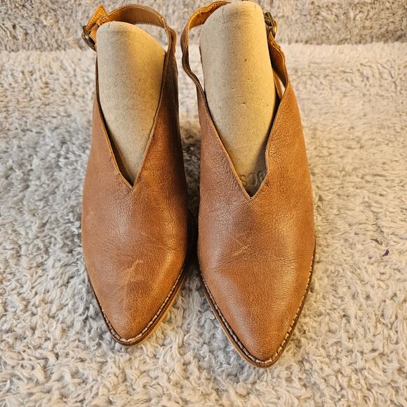 Lucky Brand Women's Aroyli Leather Slingback Pump Heels Size 9M Tan Pointed Toe - Picture 3 of 8